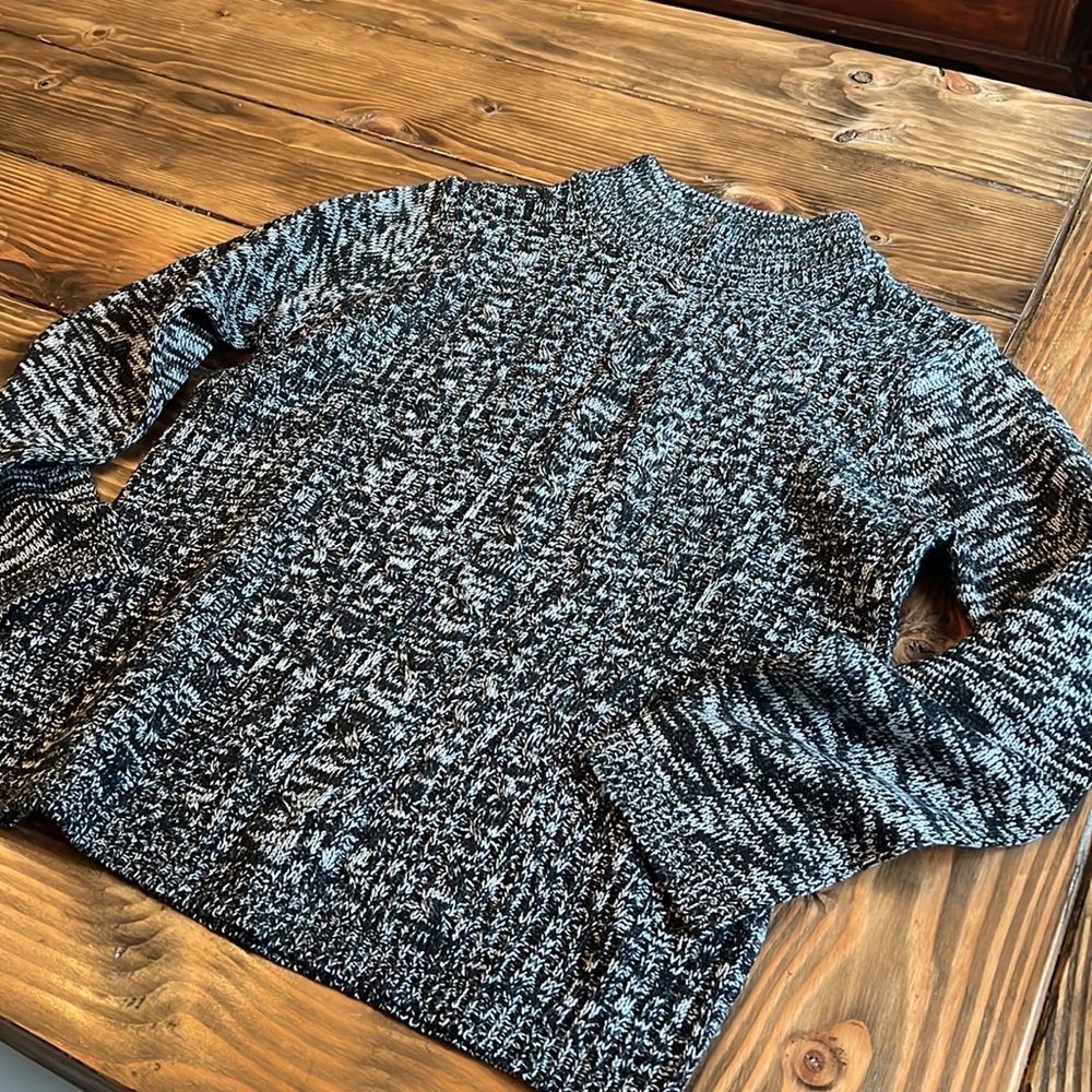 Sweater - Picture 2 of 2